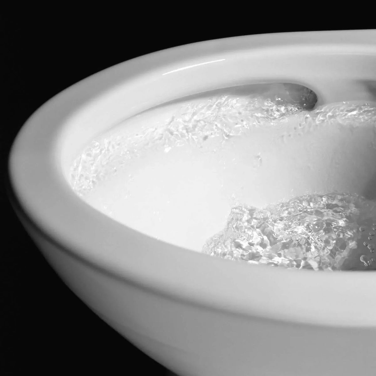 TOTO_tornado_flush_bowl - EverFlow Bidets